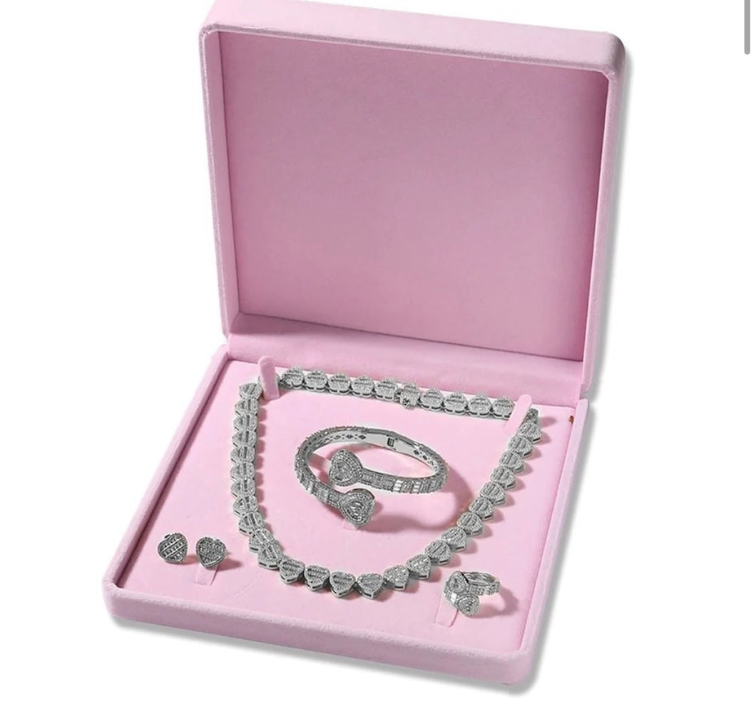 Four piece  glacier baguette set