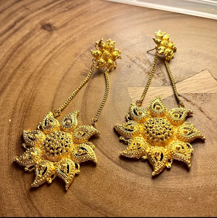 Soleil drop gold earrings