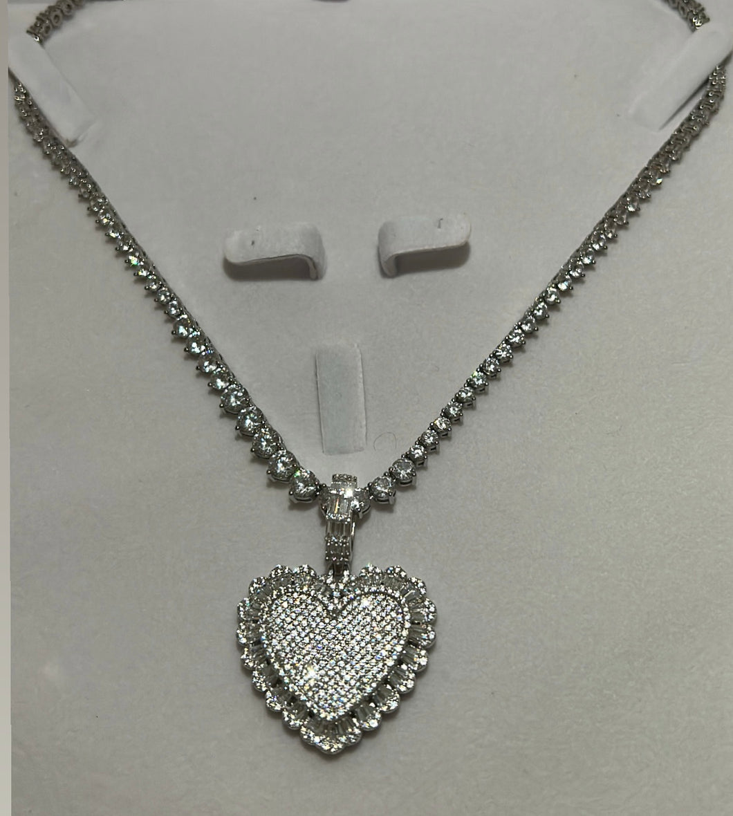 Amour baguette necklace